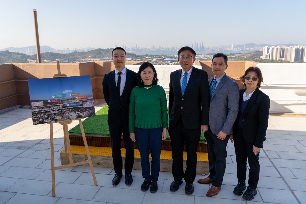 我日前到洪水橋視察。未來的洪水橋，將會是會一個智慧跨境交通運輸物流樞紐。